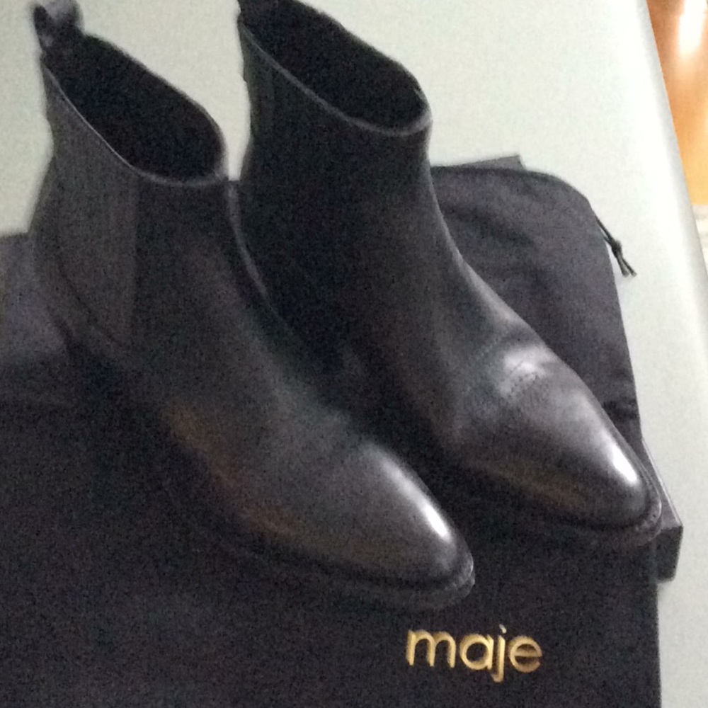 MAJE Western Style Black Leather Booties
